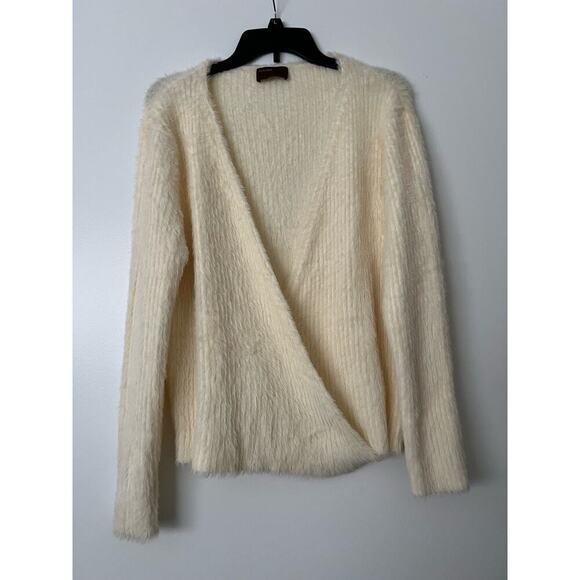 Kerisma Cream Fuzzy Long Sleeve Wrap Sweater Top Size M - Picture 1 of 6